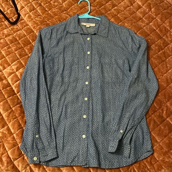LOFT Patterned Chambray Buttondown - Picture 1 of 8